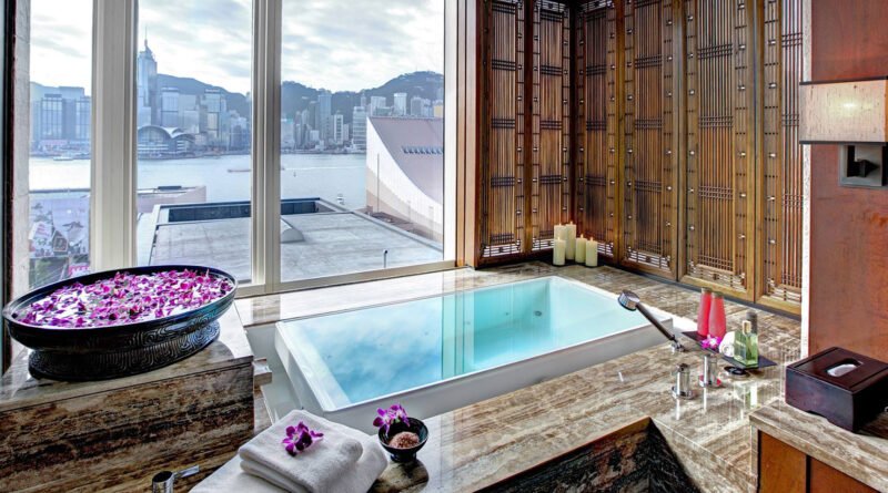 luxury bathtubs